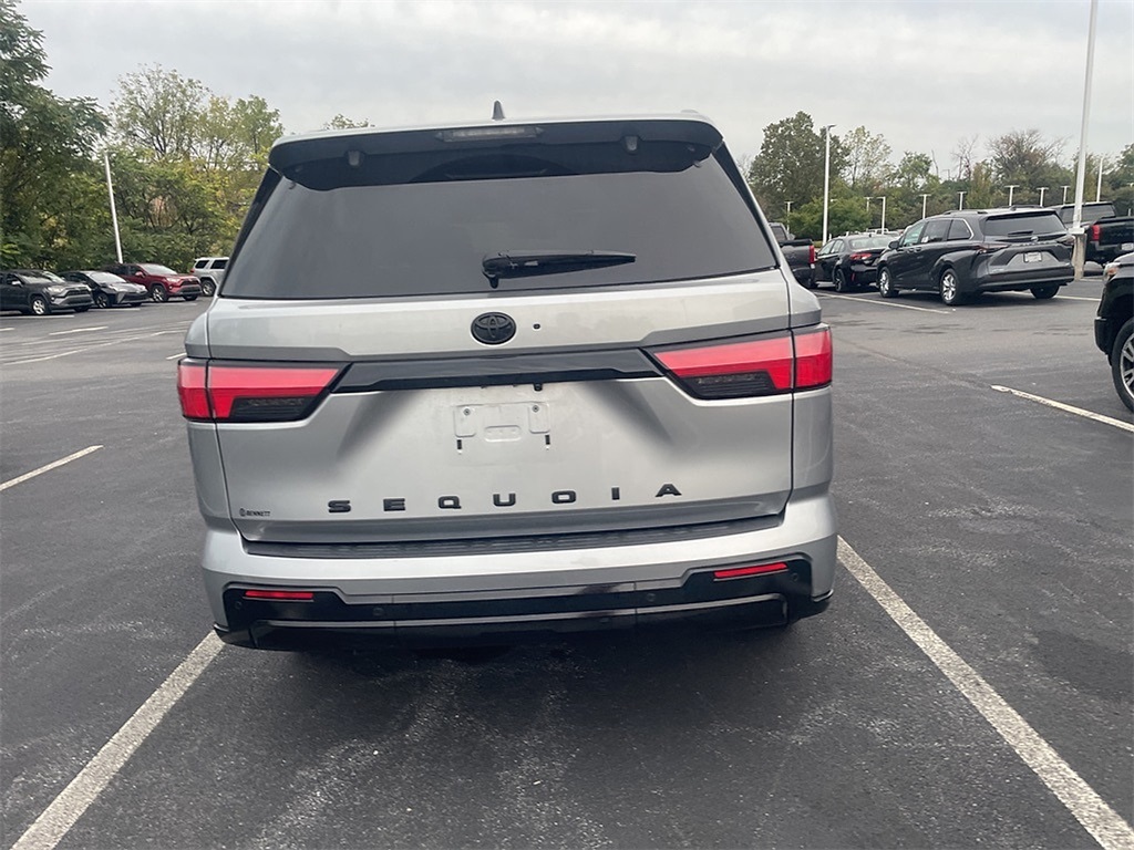 2024 Toyota Sequoia Platinum photo 7