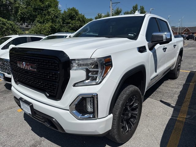 2019 GMC Sierra 1500 SLT's photo