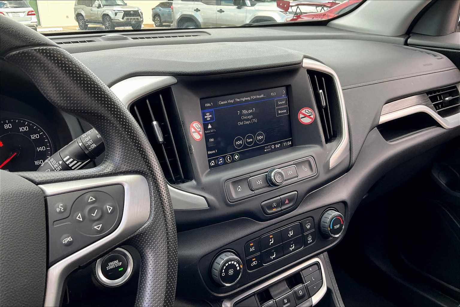 2024 Gmc Terrain SLE photo 4