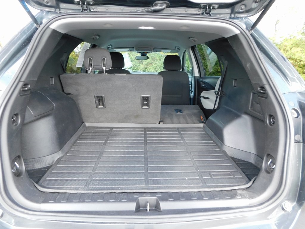 2020 Chevrolet Equinox LT photo 19