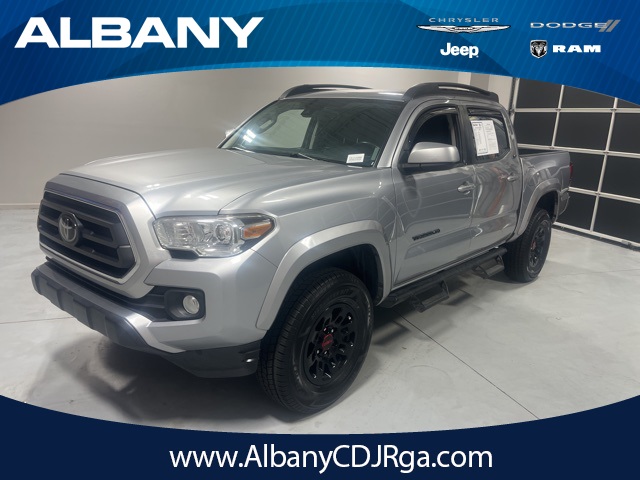 2021 Toyota Tacoma SR5's photo