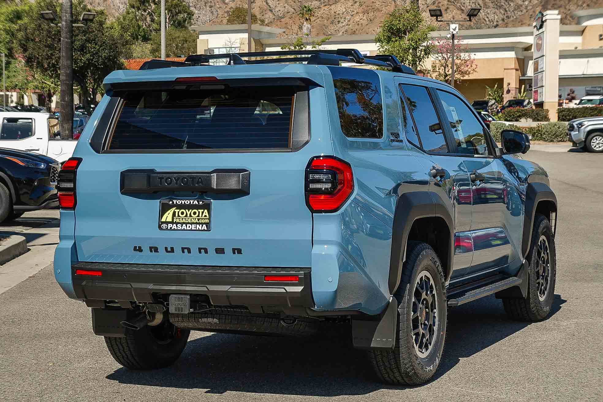 2025 Toyota 4Runner TRD Off-Road Premium photo 4