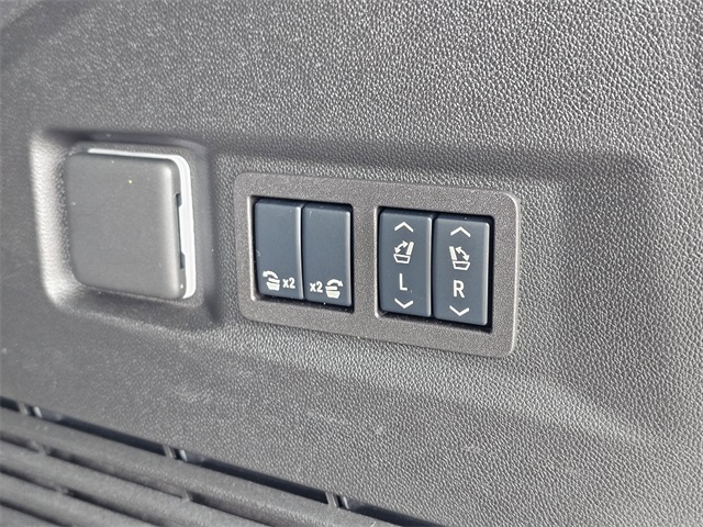 2024 Chevrolet Tahoe Z71 photo 14