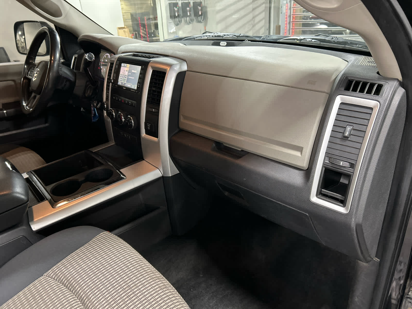 2012 Ram 2500 Outdoorsman photo 3