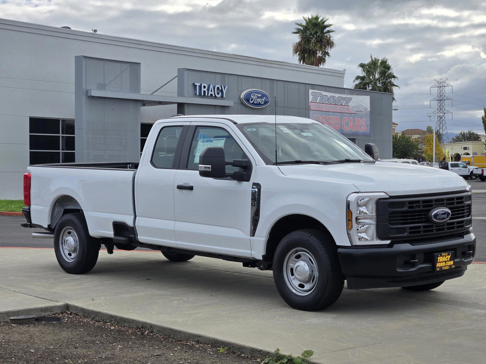 2026 Ford F-350 Super Duty XL's photo