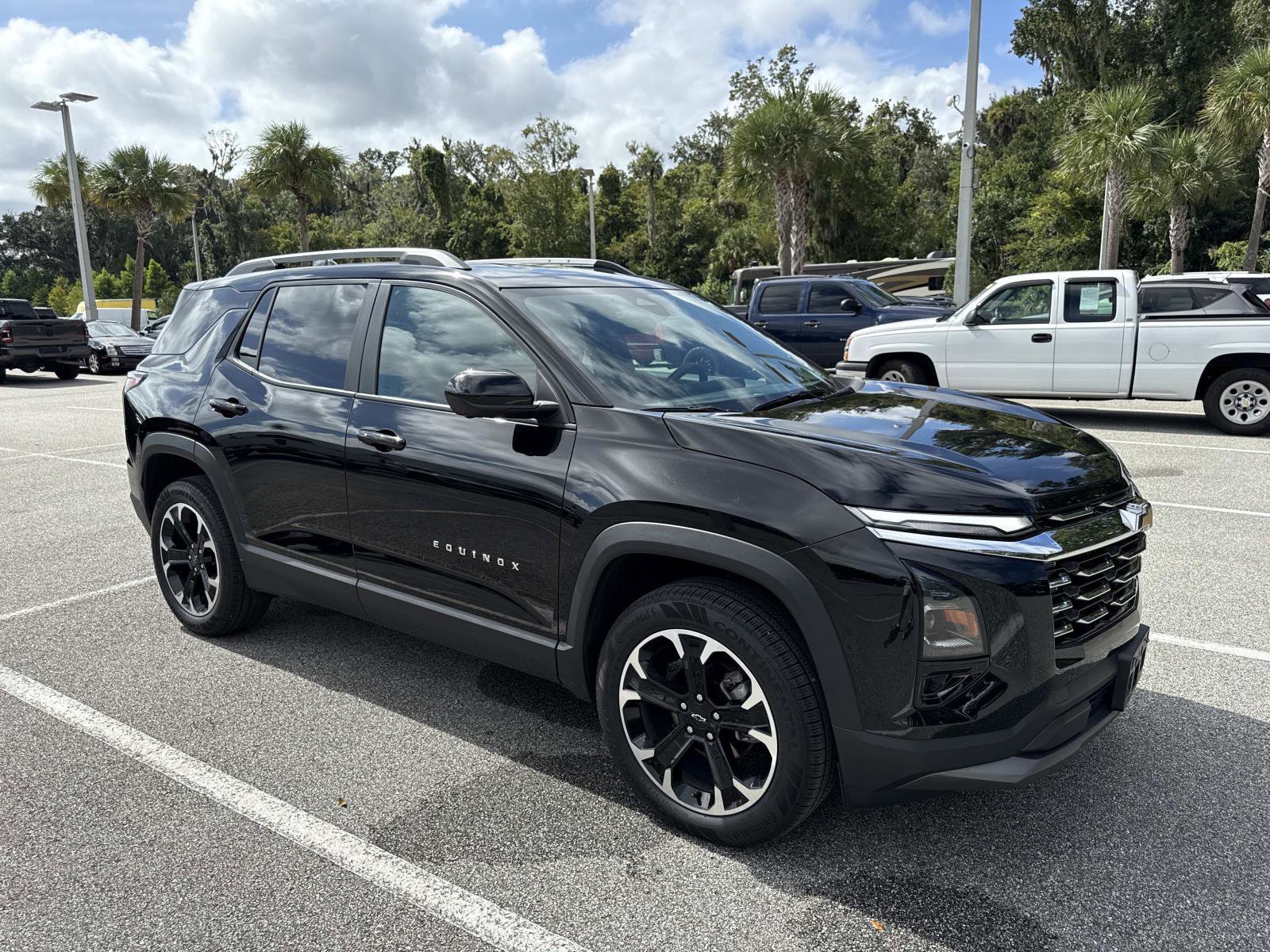 2025 Chevrolet Equinox LT photo 31