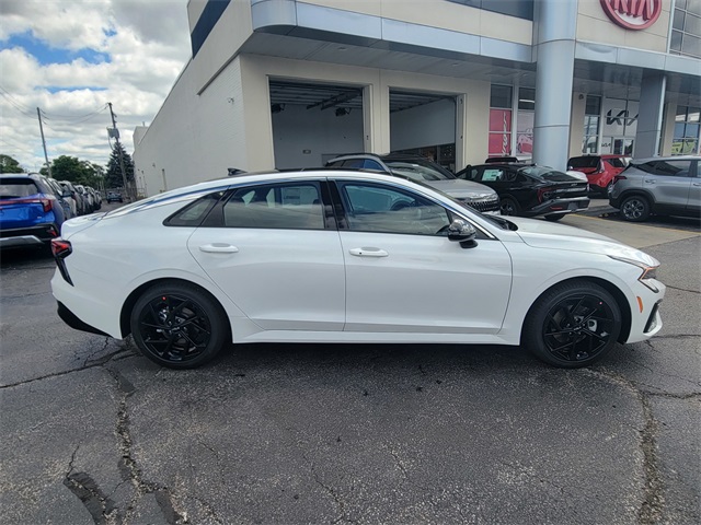 2026 Kia K5 GT-Line photo 3