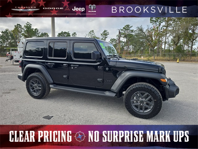 2025 Jeep Wrangler 4-Door Sport S's photo