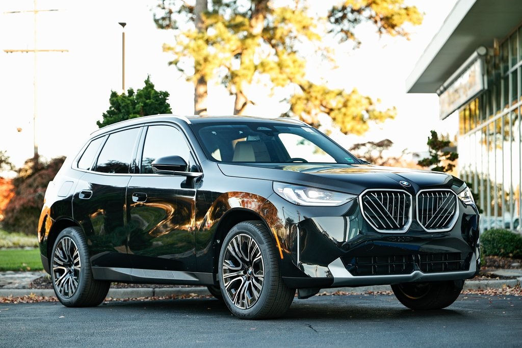 2026 BMW X3 30's photo
