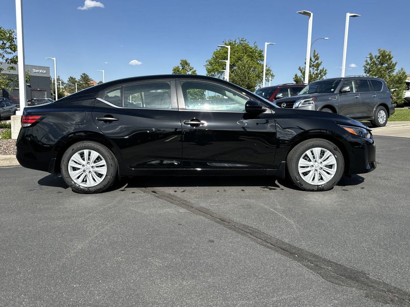 2025 Nissan Sentra S photo 2