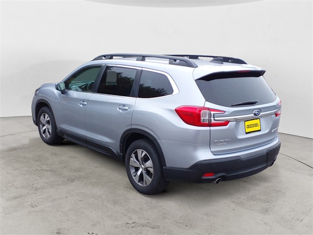 2024 Subaru Ascent Premium photo 3