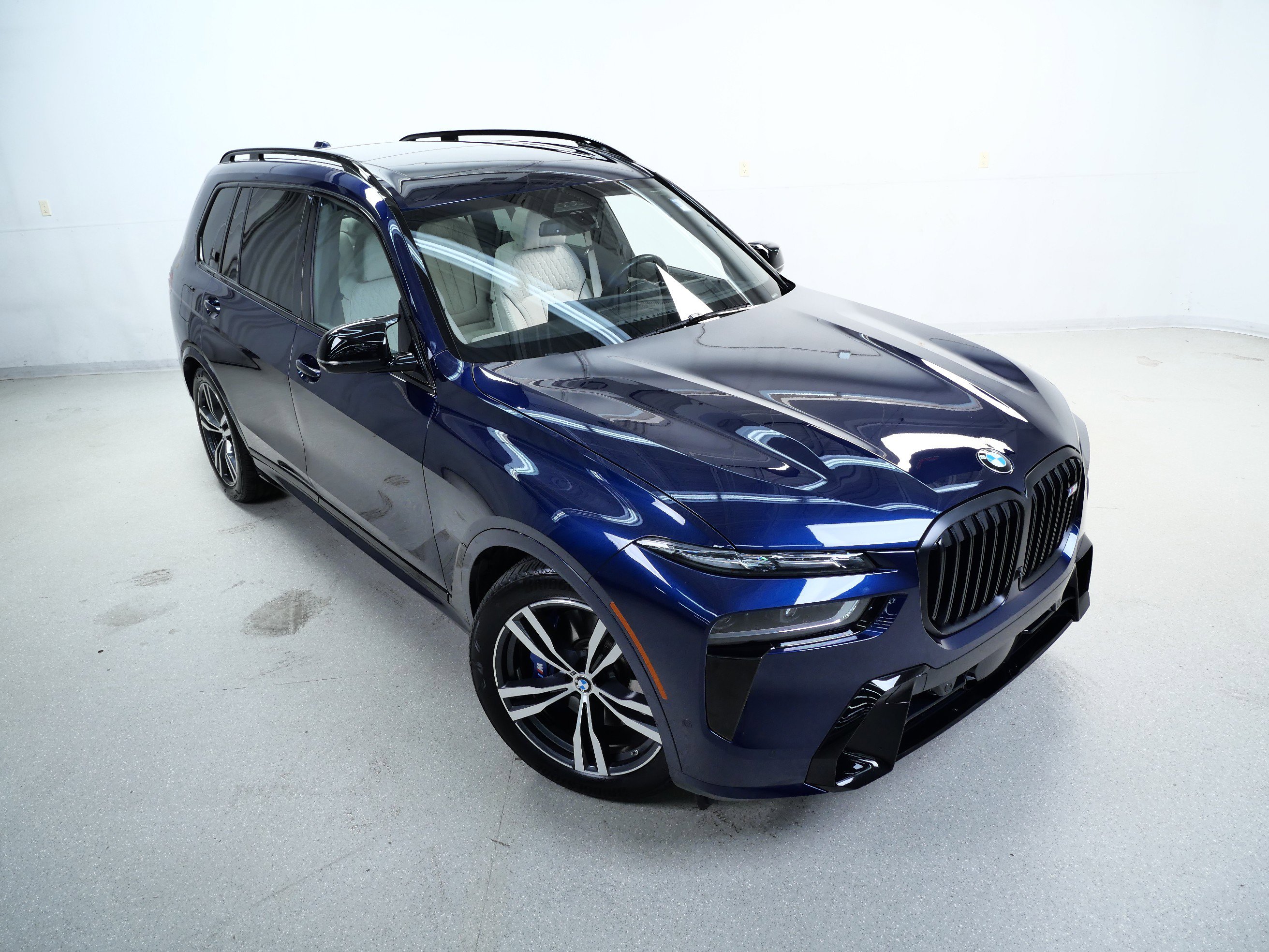 2024 Bmw X7 M60i photo 3