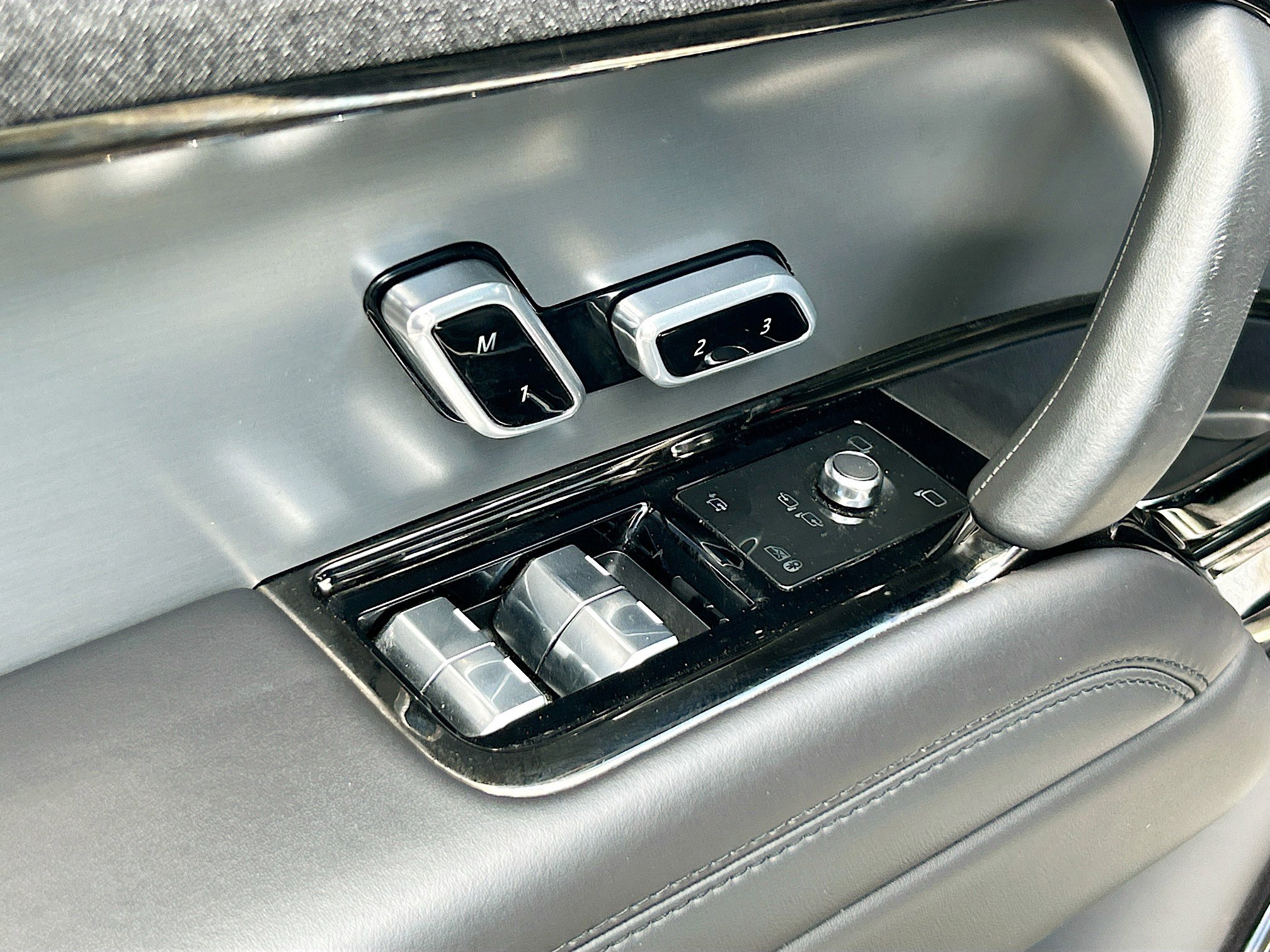 2024 Land Rover Range Rover Sport SE photo 19