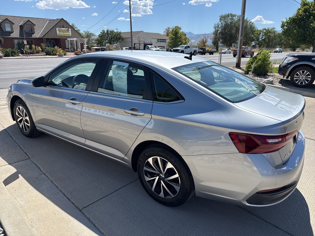2024 Volkswagen Jetta 1.5T S photo 5