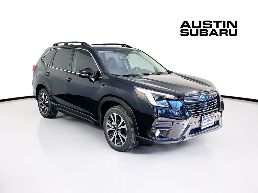 2023 Subaru Forester Limited's photo