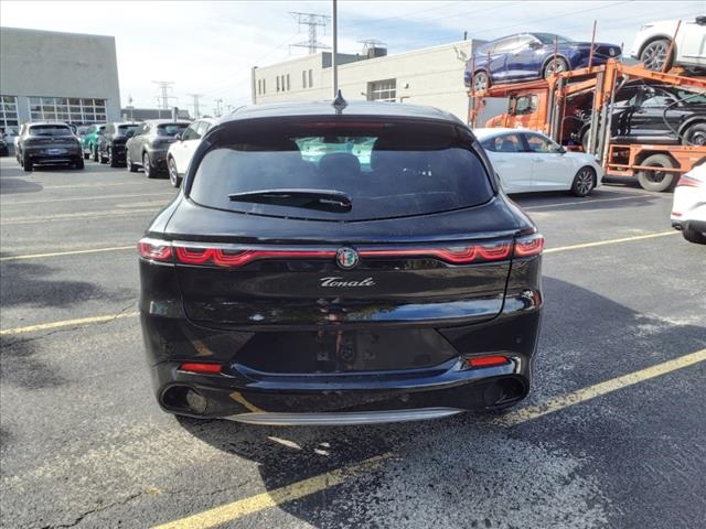 2024 Alfa Romeo Tonale Ti photo 4