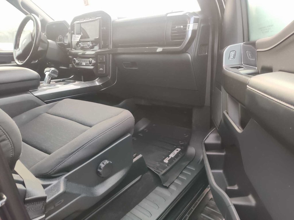 2022 Ford F-150 XLT photo 2