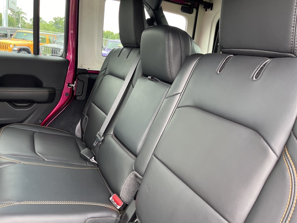 2024 Jeep Wrangler Rubicon 392 photo 32