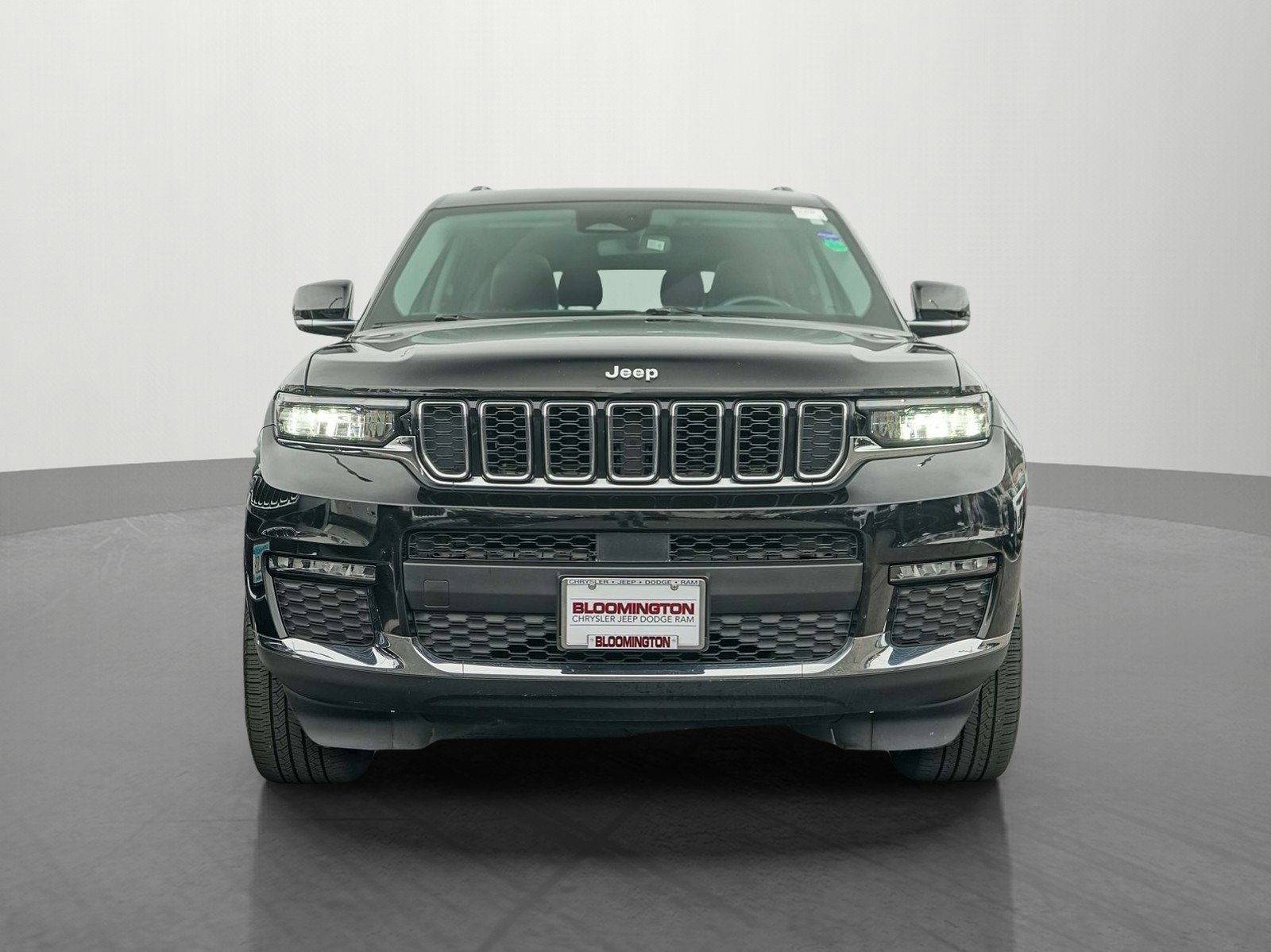 Used 2022 Jeep Grand Cherokee L Limited with VIN 1C4RJKBG2N8505069 for sale in Minneapolis, Minnesota
