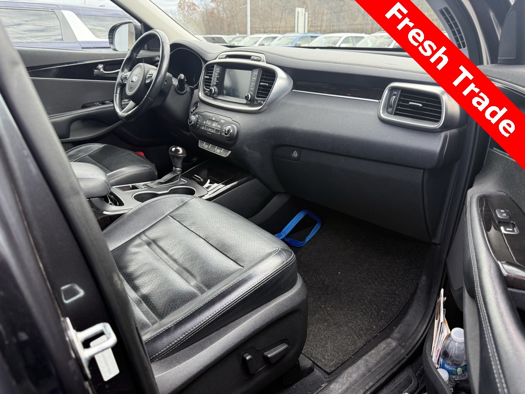 2017 Kia Sorento EX photo 3