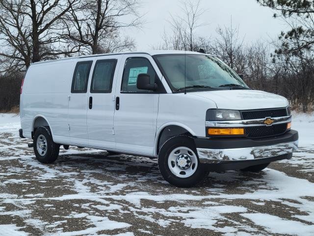 2025 Chevrolet Express Cargo Work Van's photo