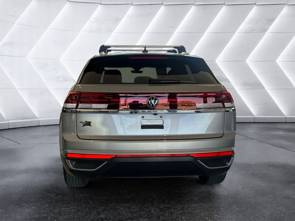 2024 Volkswagen Atlas Cross Sport SE photo 5