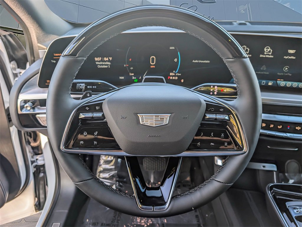 2026 Cadillac Lyriq Luxury photo 25