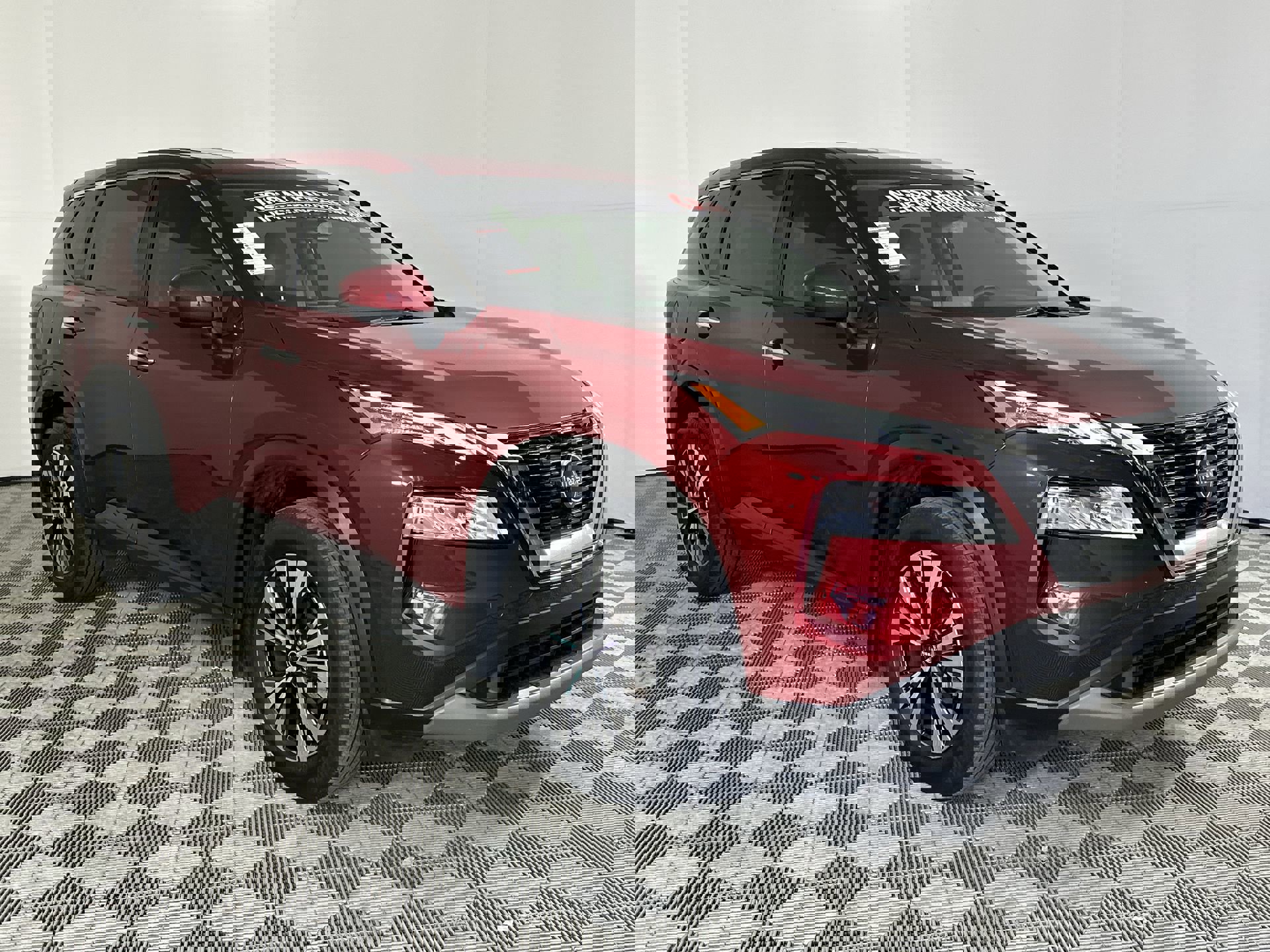 JN8BT3BA1PW010779