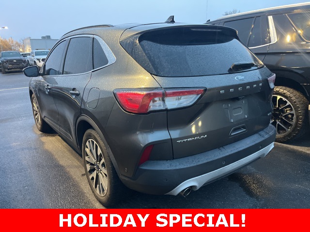 2020 Ford Escape Titanium Hybrid photo 2