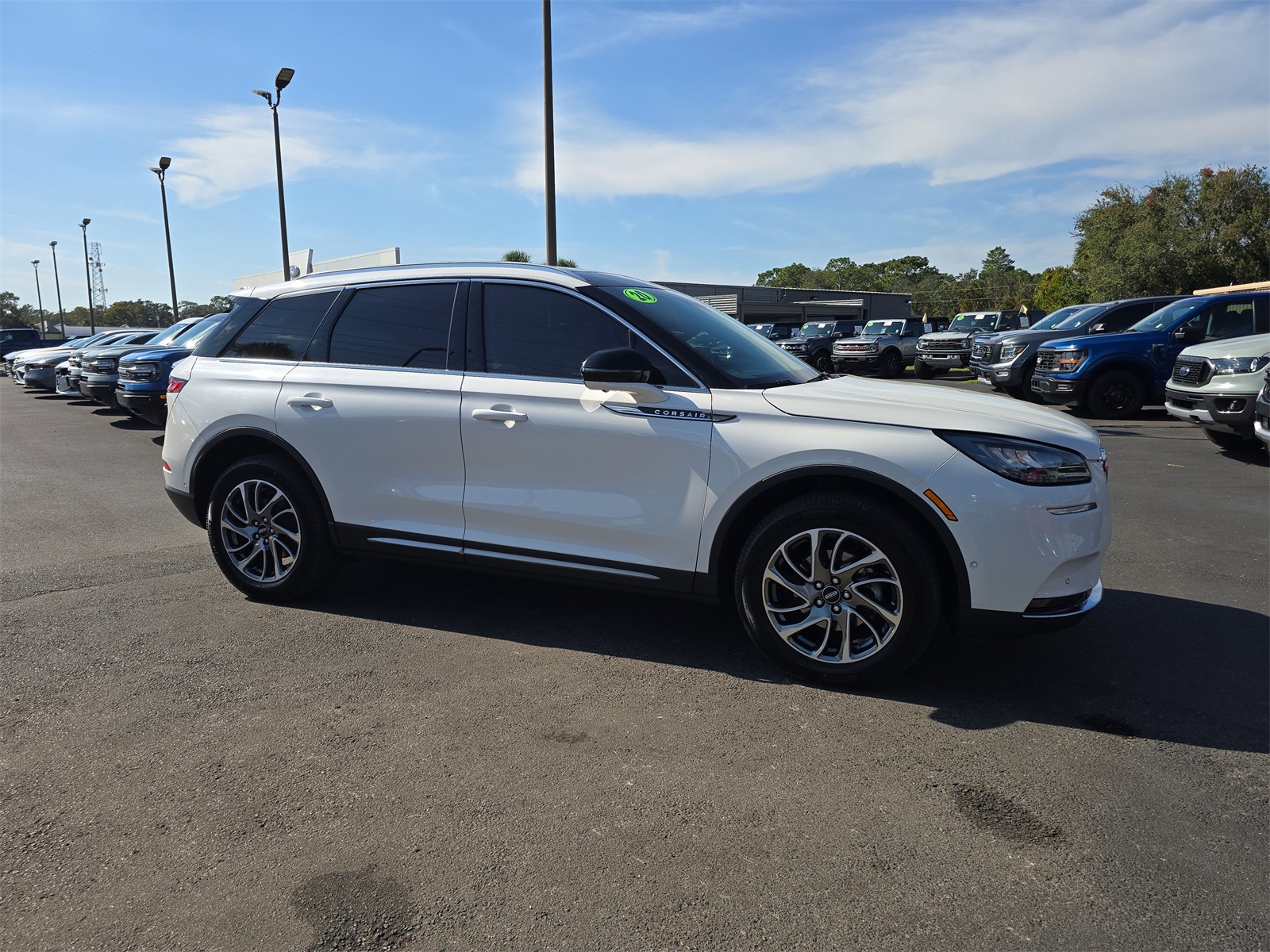 2020 Lincoln Corsair Reserve photo 2