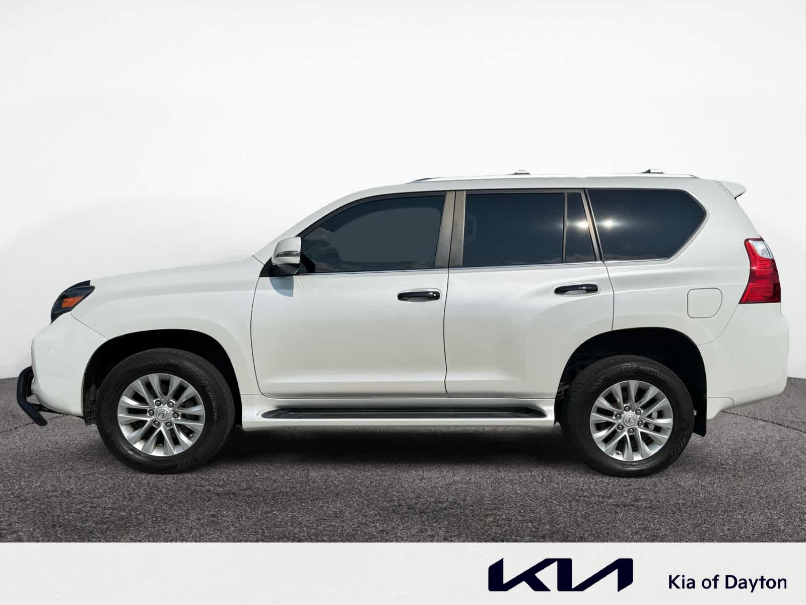Used 2011 Lexus GX Base with VIN JTJBM7FX1B5020450 for sale in Huber Heights, OH
