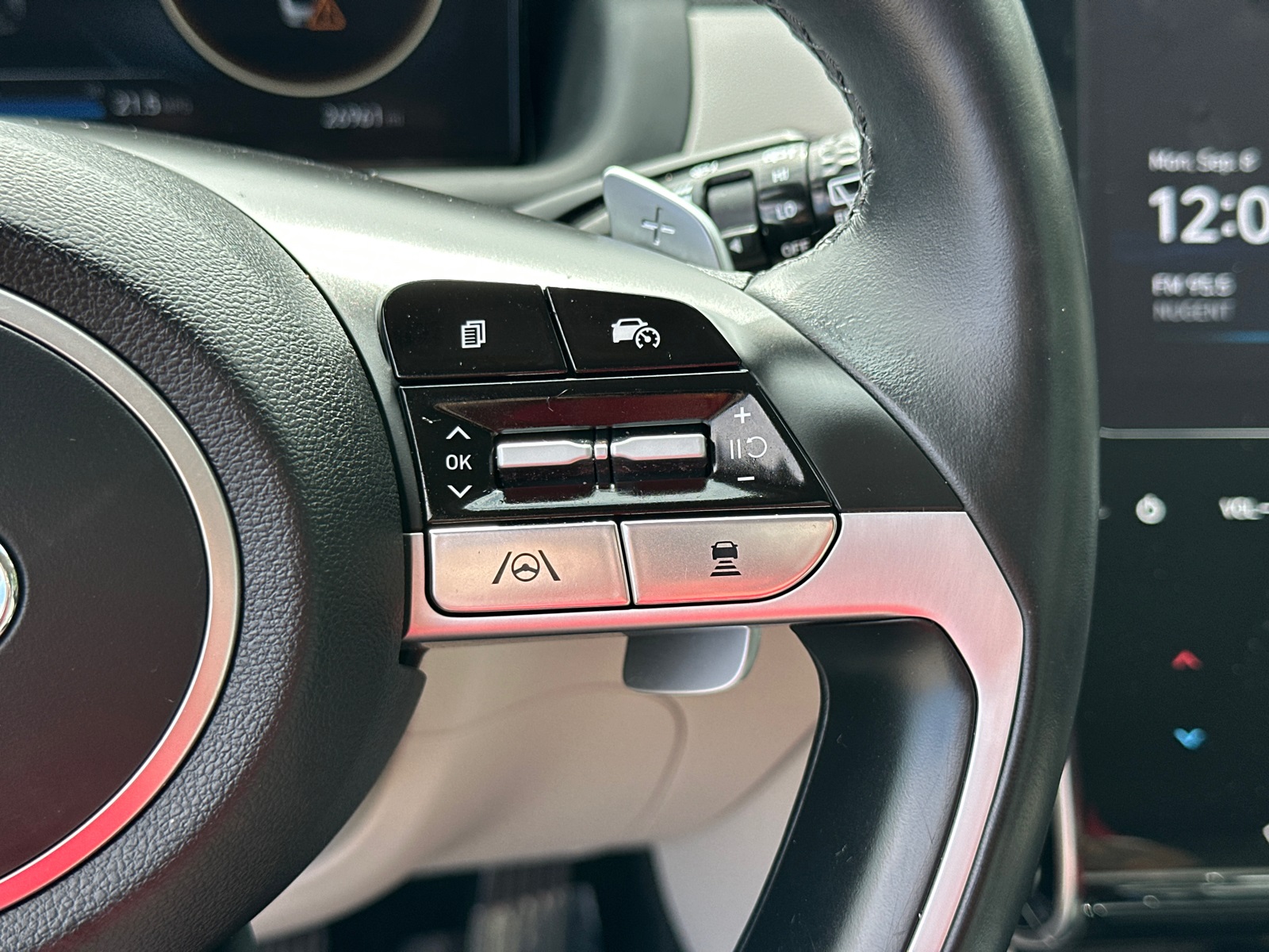 2022 Hyundai Tucson Limited photo 27