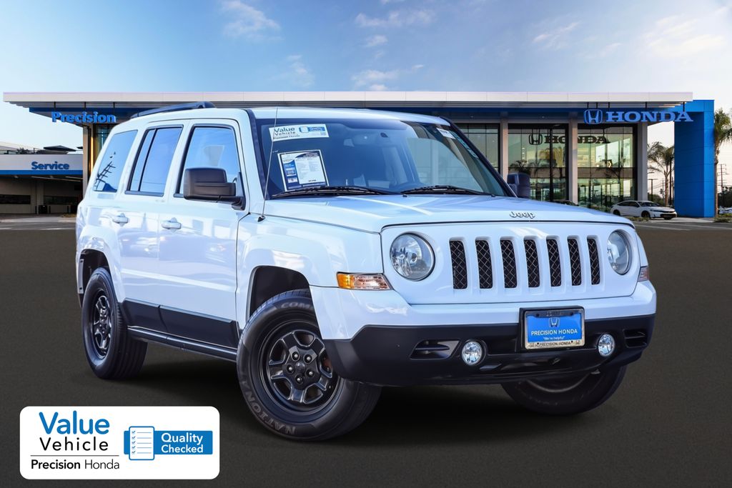 2017 Jeep Patriot Sport's photo