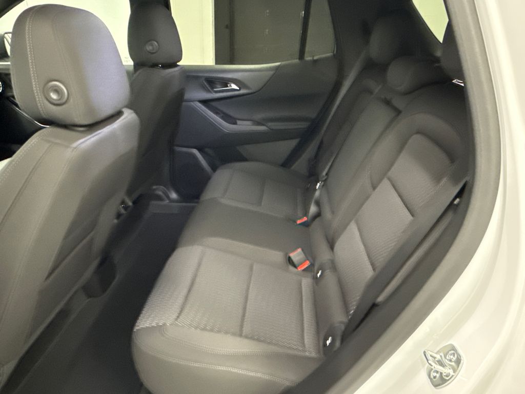 2026 Chevrolet Equinox LT photo 24