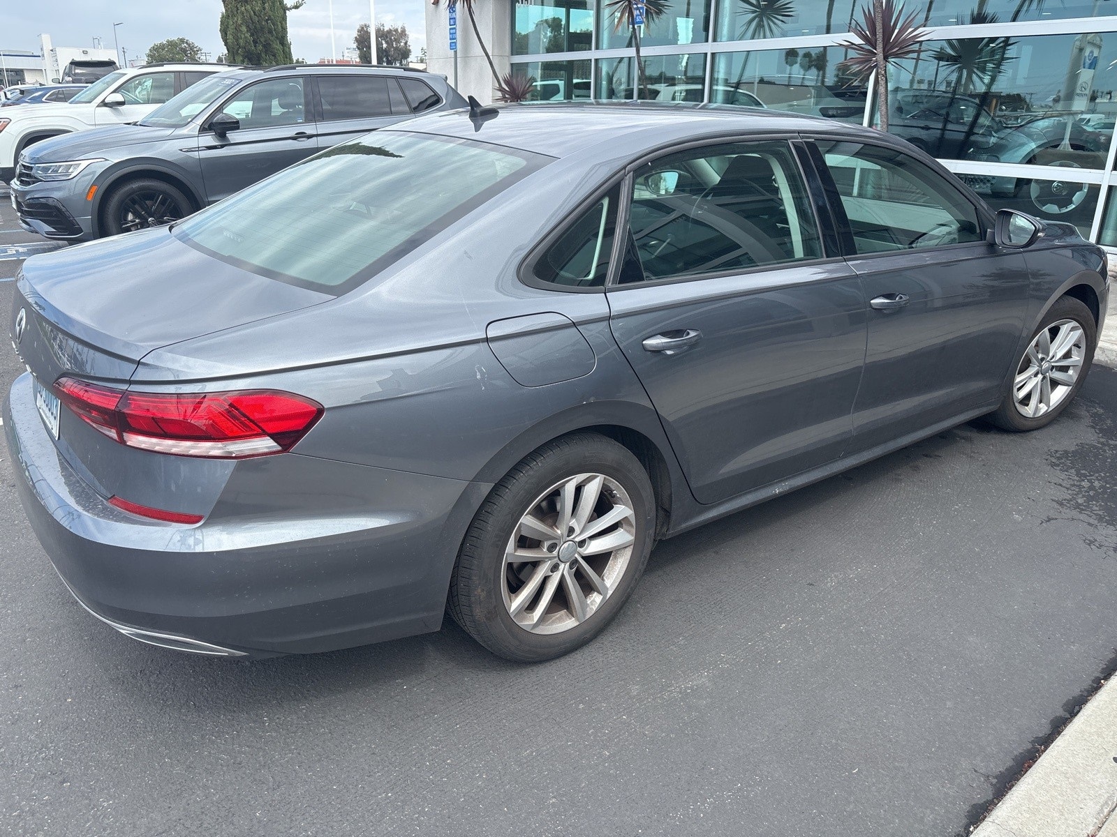 2021 Volkswagen Passat 2.0T S photo 6