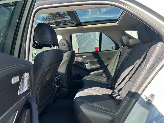 2026 Mercedes Benz GLE 450 4MATIC photo 18
