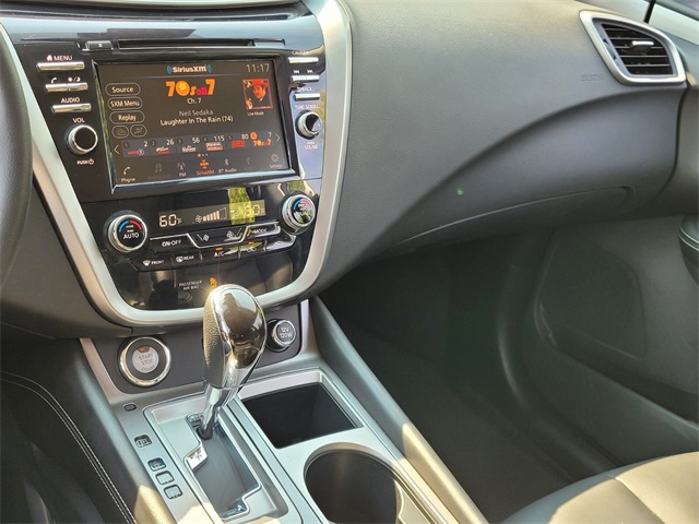 2023 Nissan Murano SV photo 22
