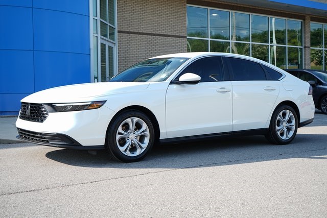 2024 Honda Accord LX photo 3
