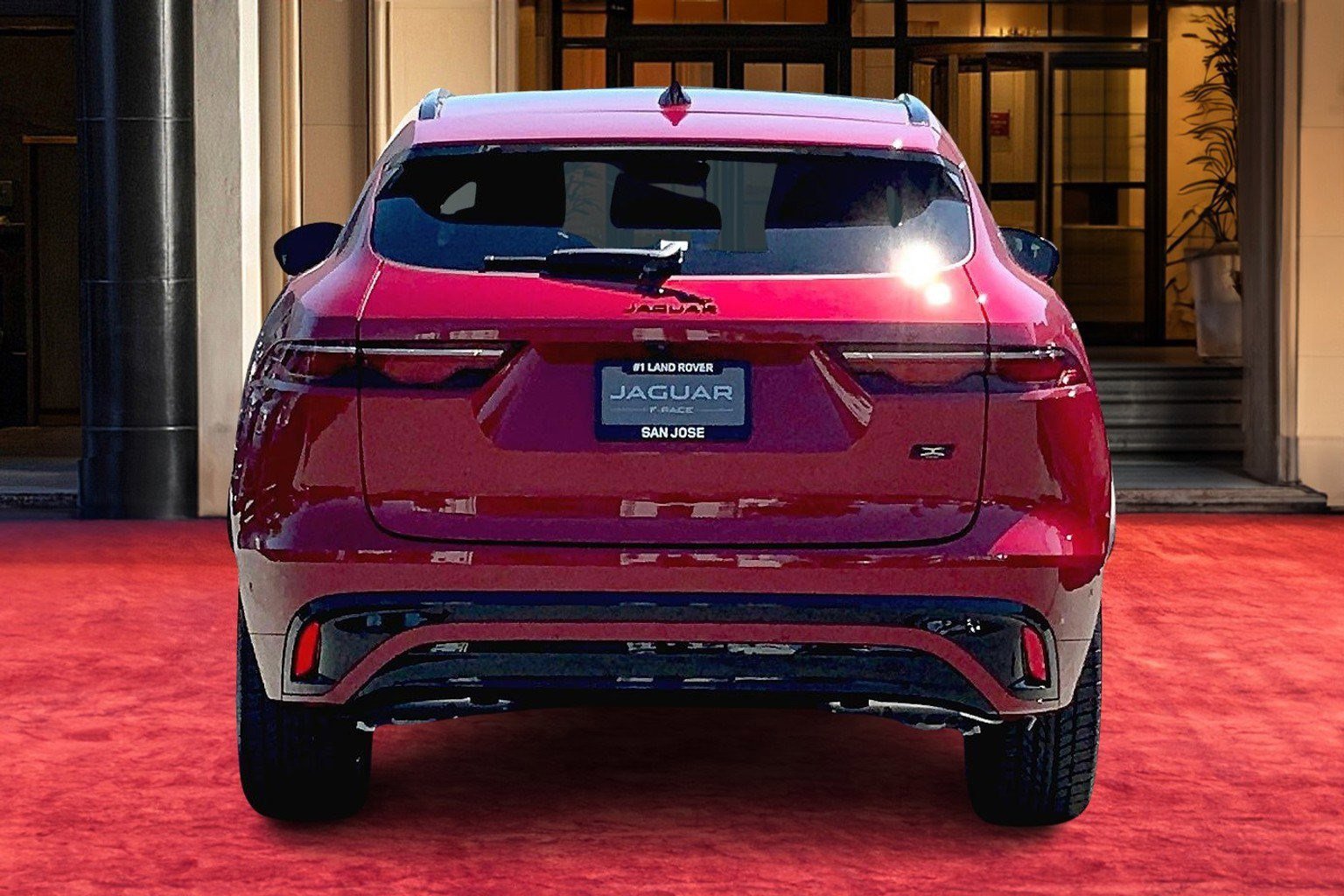 2026 Jaguar F-PACE P250 R-Dynamic S photo 4