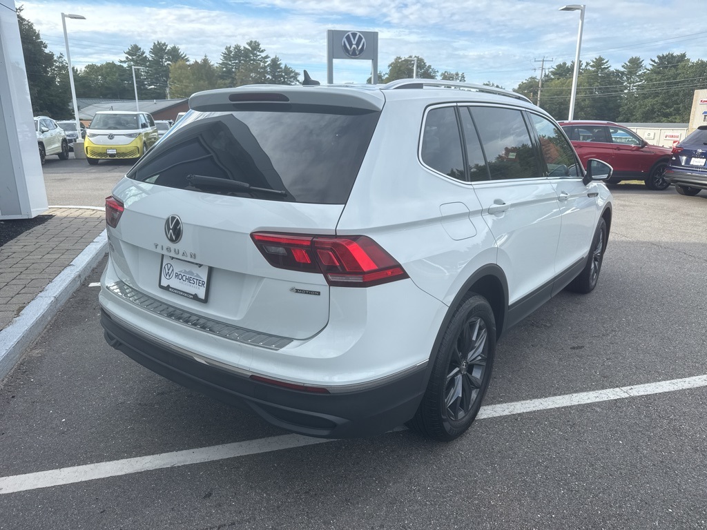 2022 Volkswagen Tiguan SE photo 5