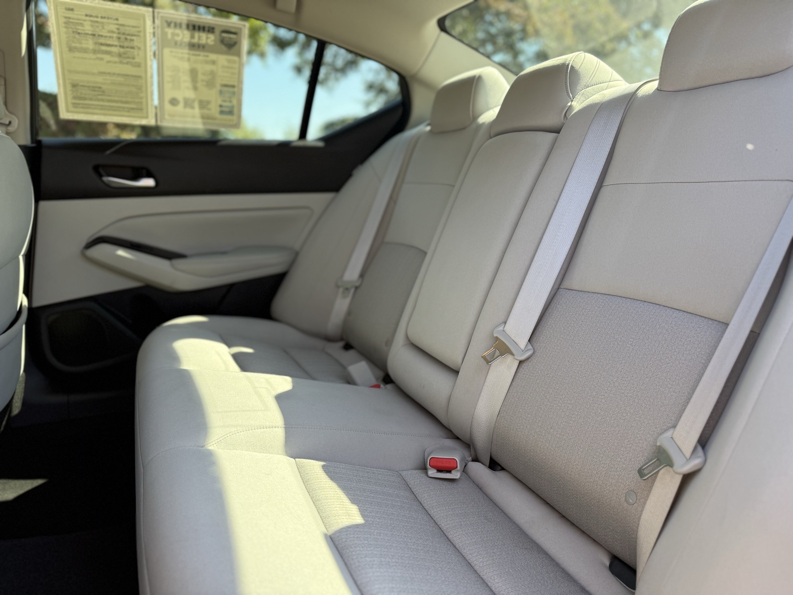 2021 Nissan Altima 2.5 SV photo 26