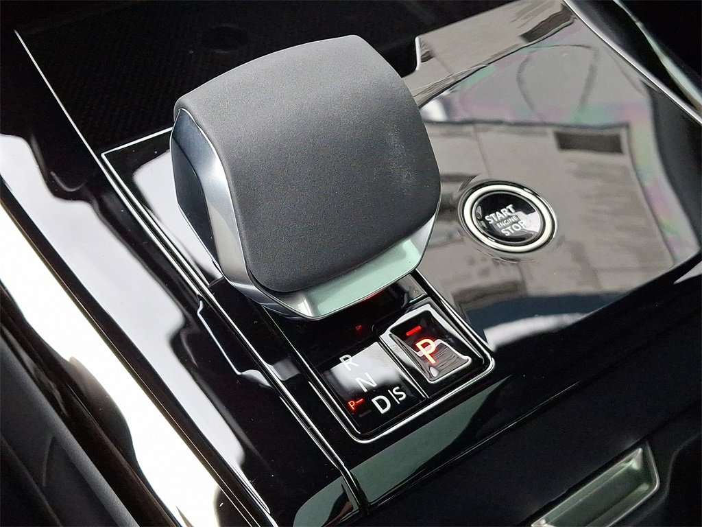 2025 Land Rover Range Rover Sport SE photo 12