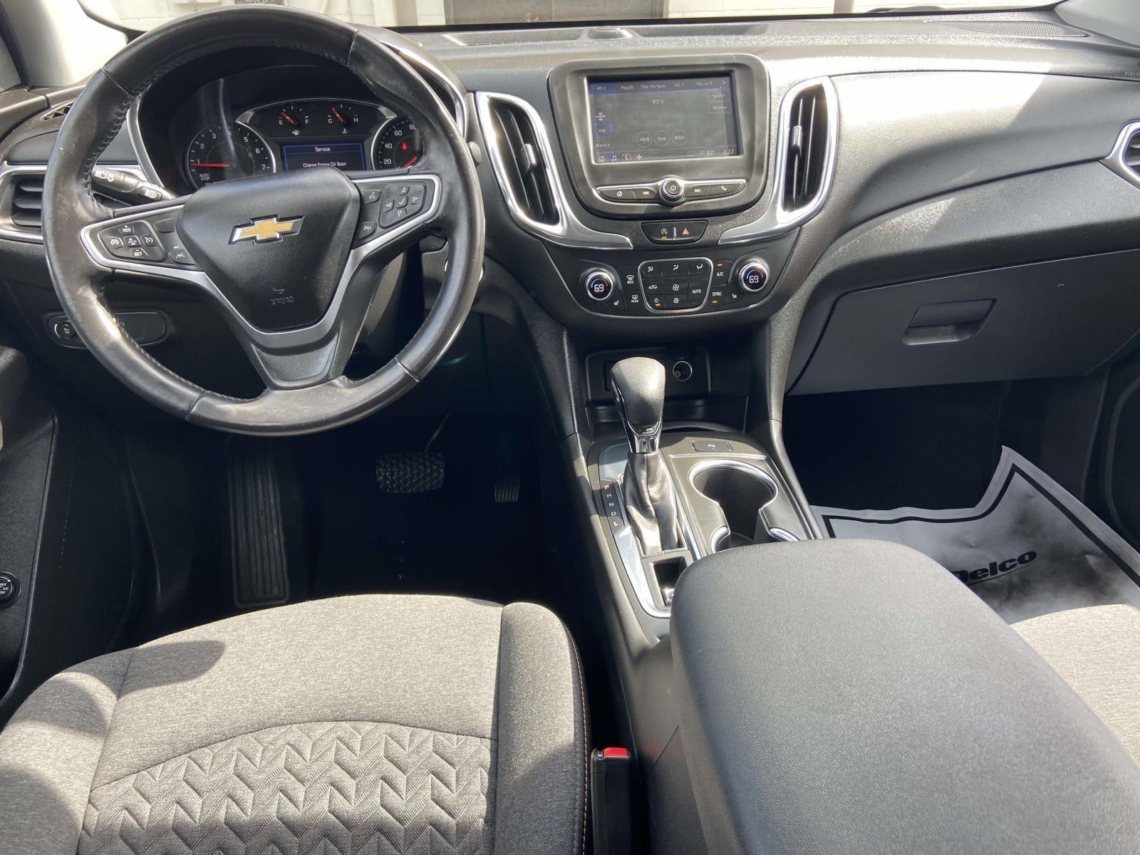 2022 Chevrolet Equinox LT photo 4