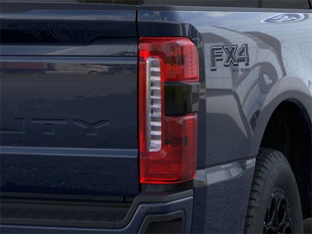2025 Ford F-350 photo 18