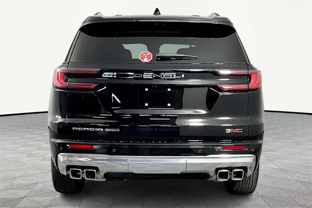 2025 Gmc Acadia Denali photo 2
