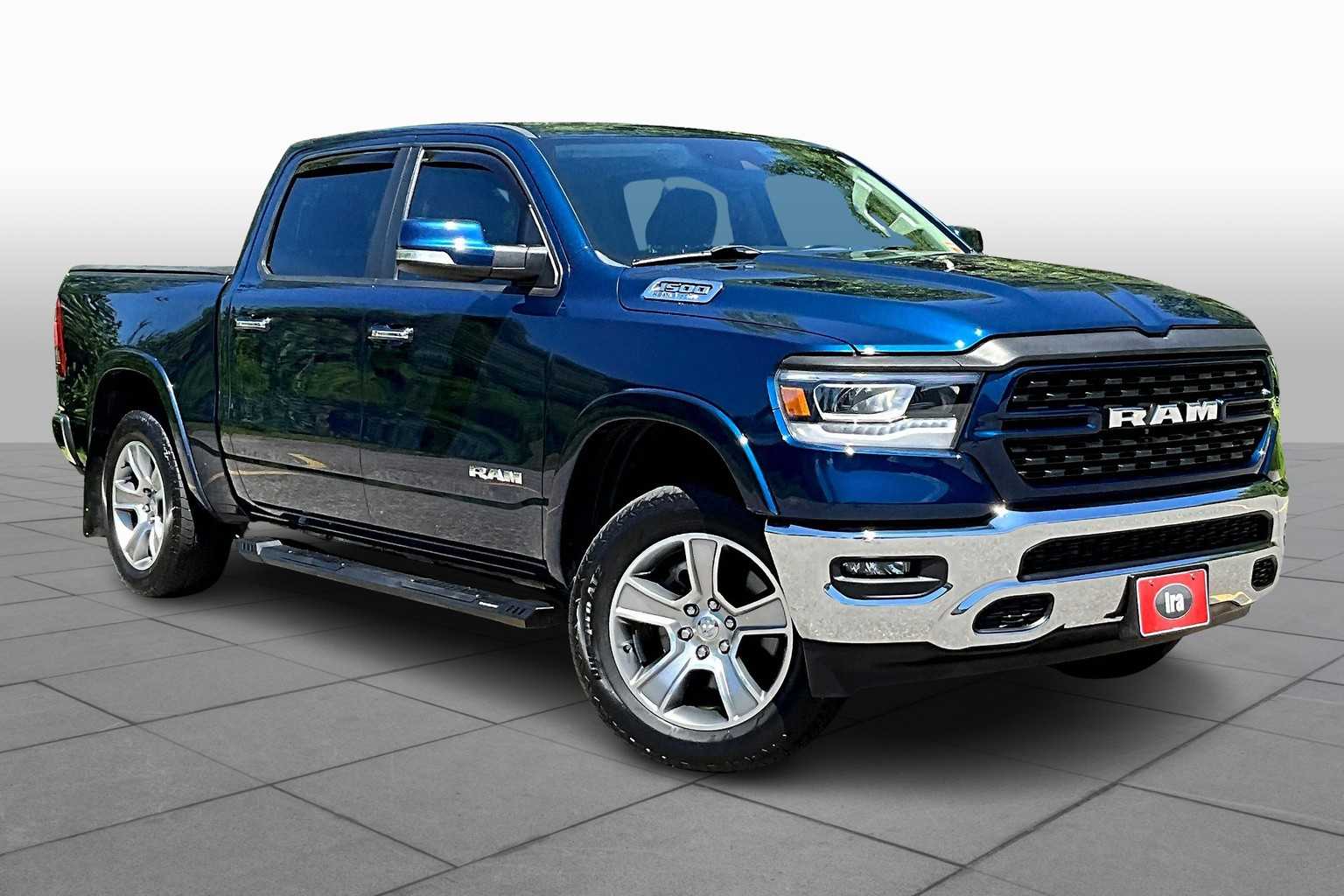2022 Ram 1500 Laramie photo 2