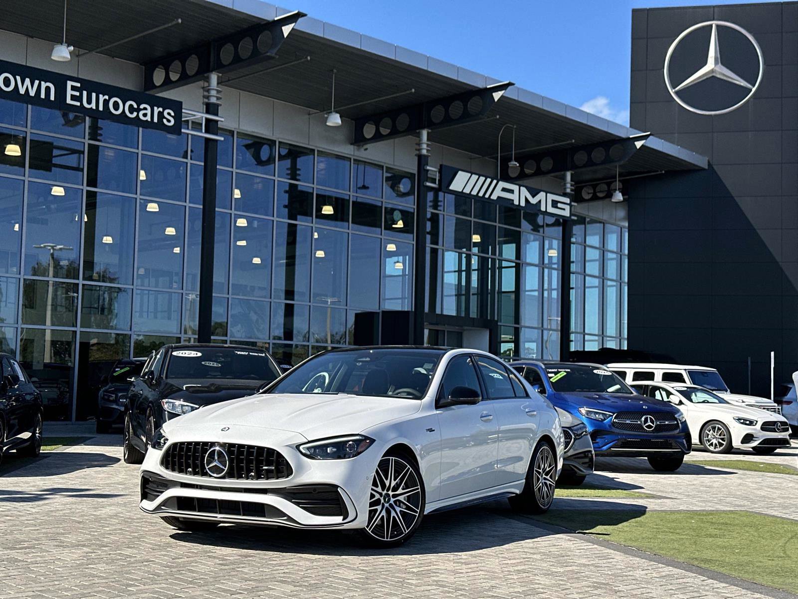 2026 Mercedes-Benz C-Class Sedan AMG C43's photo