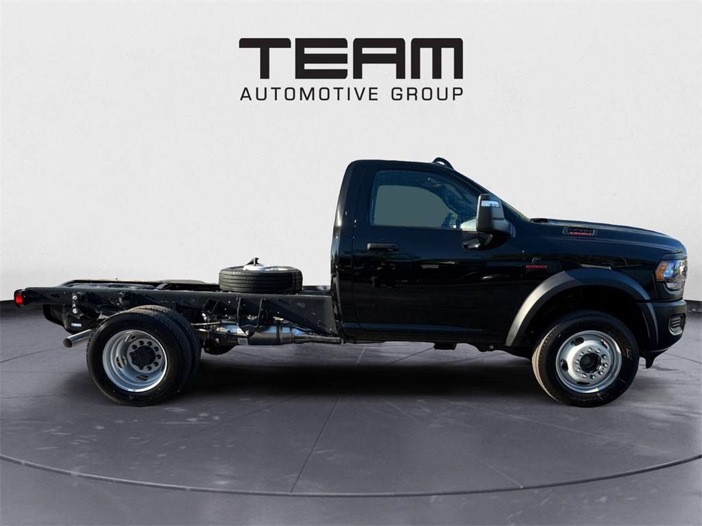 2024 Ram 5500 Tradesman photo 8