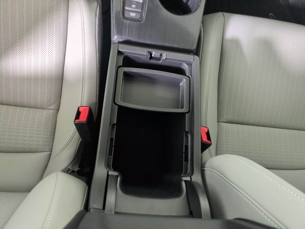 2026 Honda Civic Hybrid Sport Touring photo 24
