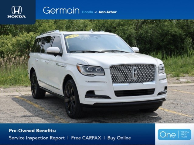 2024 Lincoln Navigator Reserve's photo
